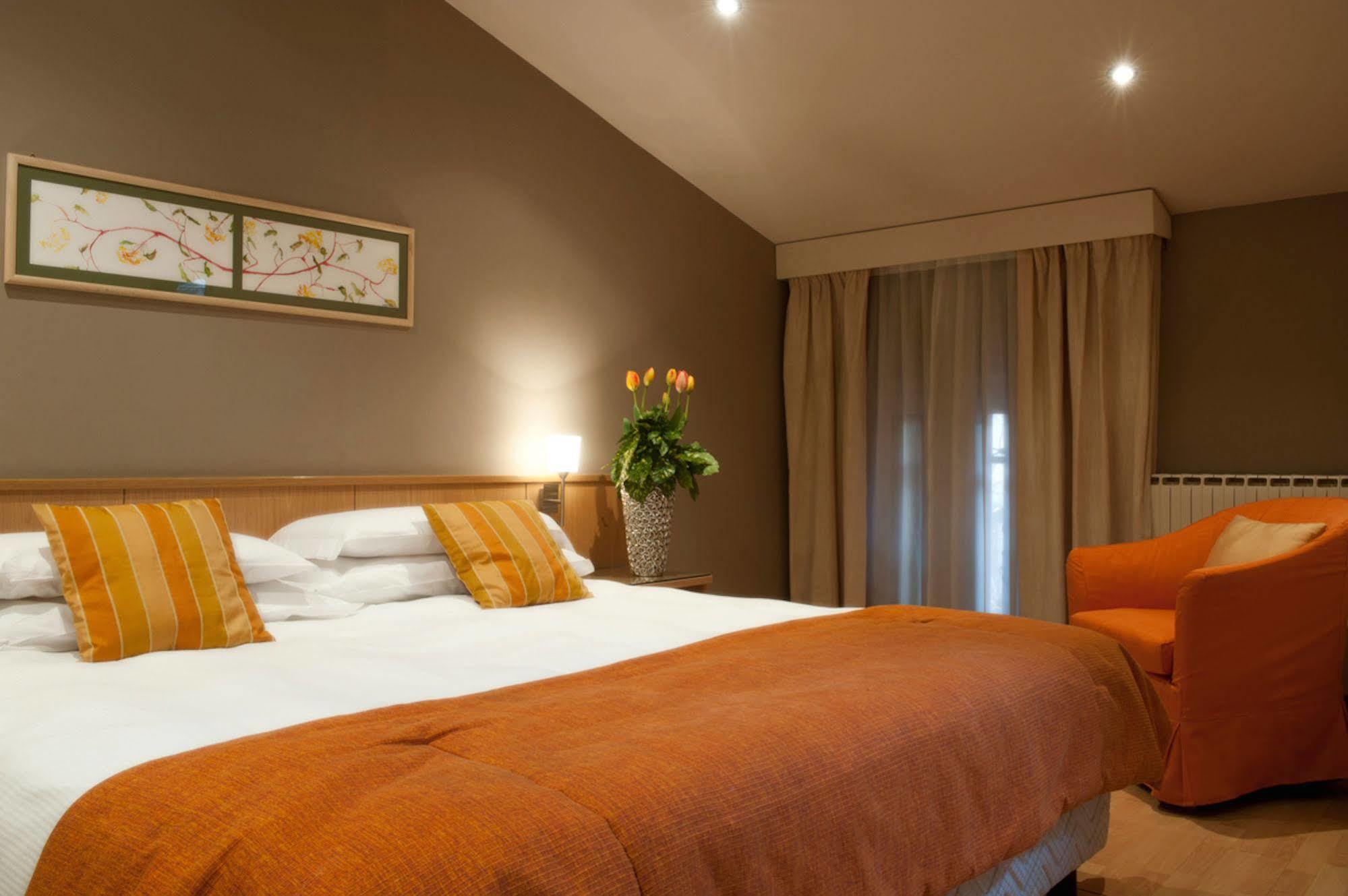 Hotel Due Pini Formigine Kültér fotó